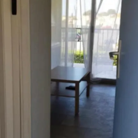 Apartment Studio Cabin With Balcony Ideally Located! Agde