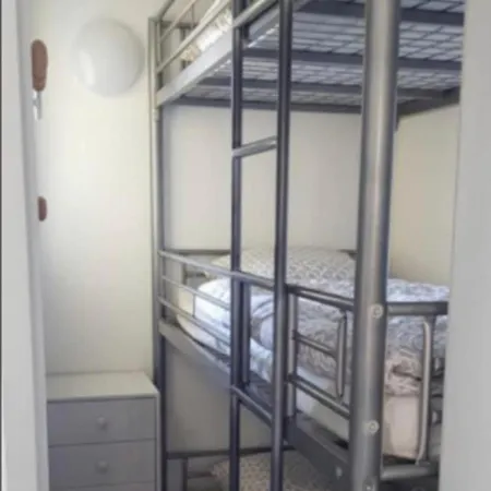 Studio Cabin With Balcony Ideally Located! Apartment Agde