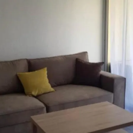 Studio Cabin With Balcony Ideally Located! Apartment Agde